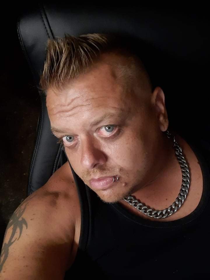 Nsliebhaber82 aus Thüringen,Deutschland